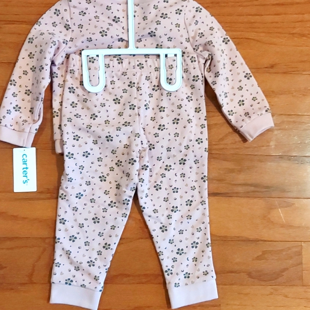 Carter's 2PC Set Size 18Mths - Picture 3 of 3